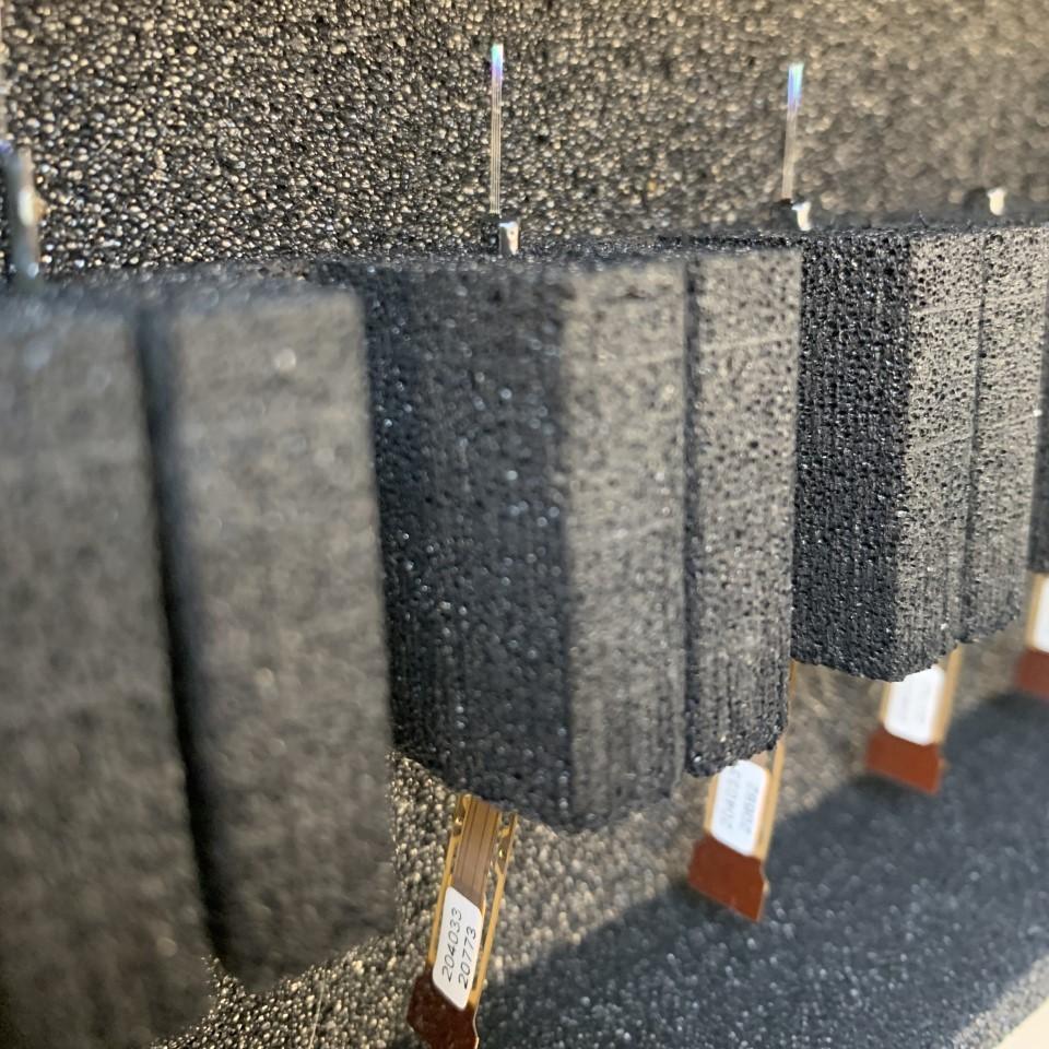 Neuropixels 2.0 probes in box