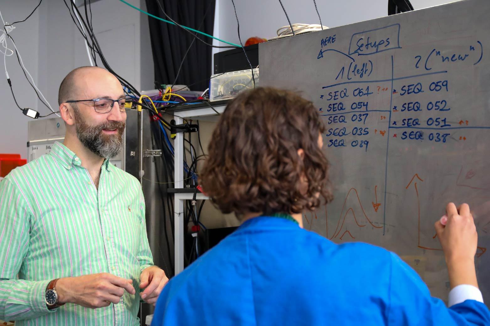 Photo of Dr Marcus Stephenson-Jones (left) and Dr Francesca Greenstreet (right) in the lab