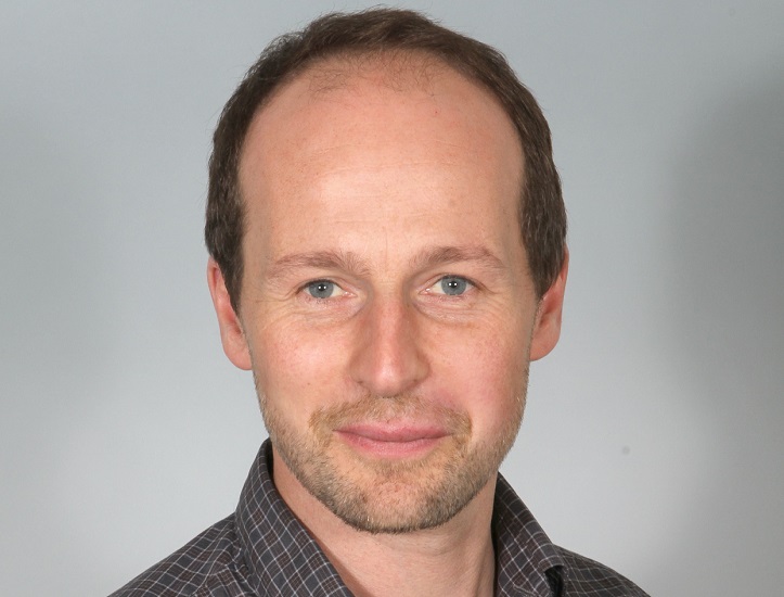 Professor Thomas Mrsic-Flogel Professor Thomas Mrsic-Flogel
