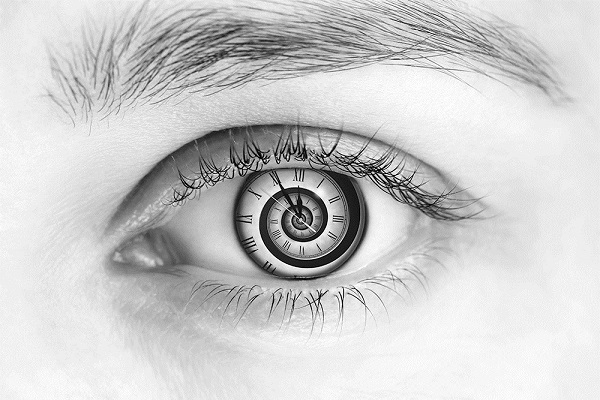Image of an eye with a clock-face as the pupil Image of an eye with a clock-face as the pupil