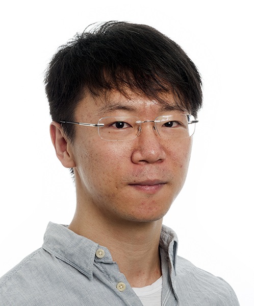 Headshot of Dr Yu Mu